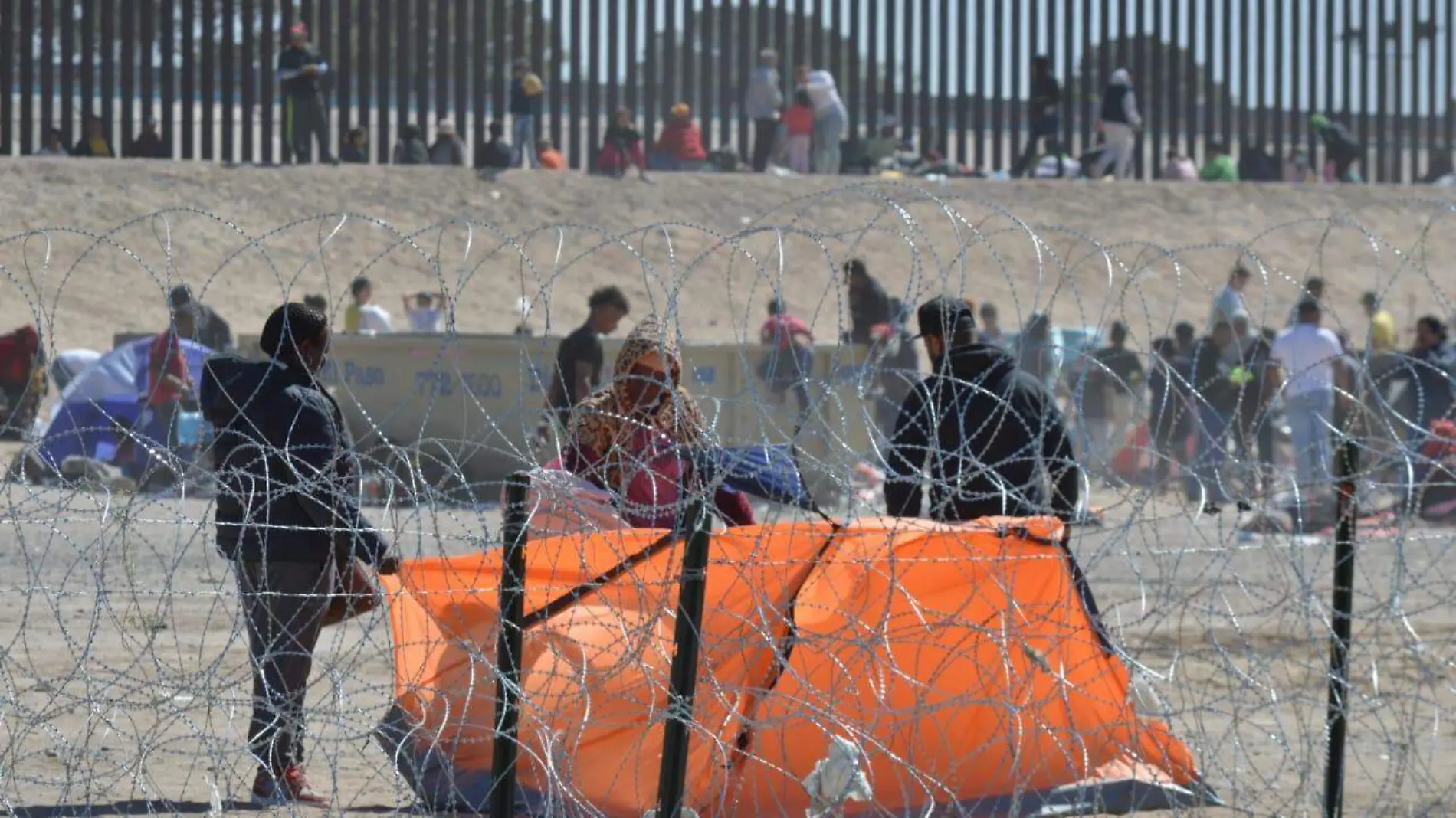 MIGRANTES TÍTULO 42. FOTO FRANCISCO SERVÍN EL HERALDO DE JUÁREZ (6)